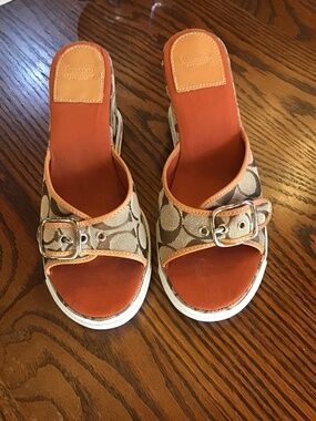 Coach Wedges